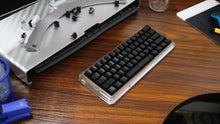 Load image into Gallery viewer, KBDfans5° Transparent/Frosted acrylic CNC 60% case
