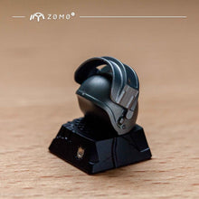 Load image into Gallery viewer, ZOMO PUBG FLIP-FRONT LEVEL 3 HELMET ALUMINUM KEYCAP
